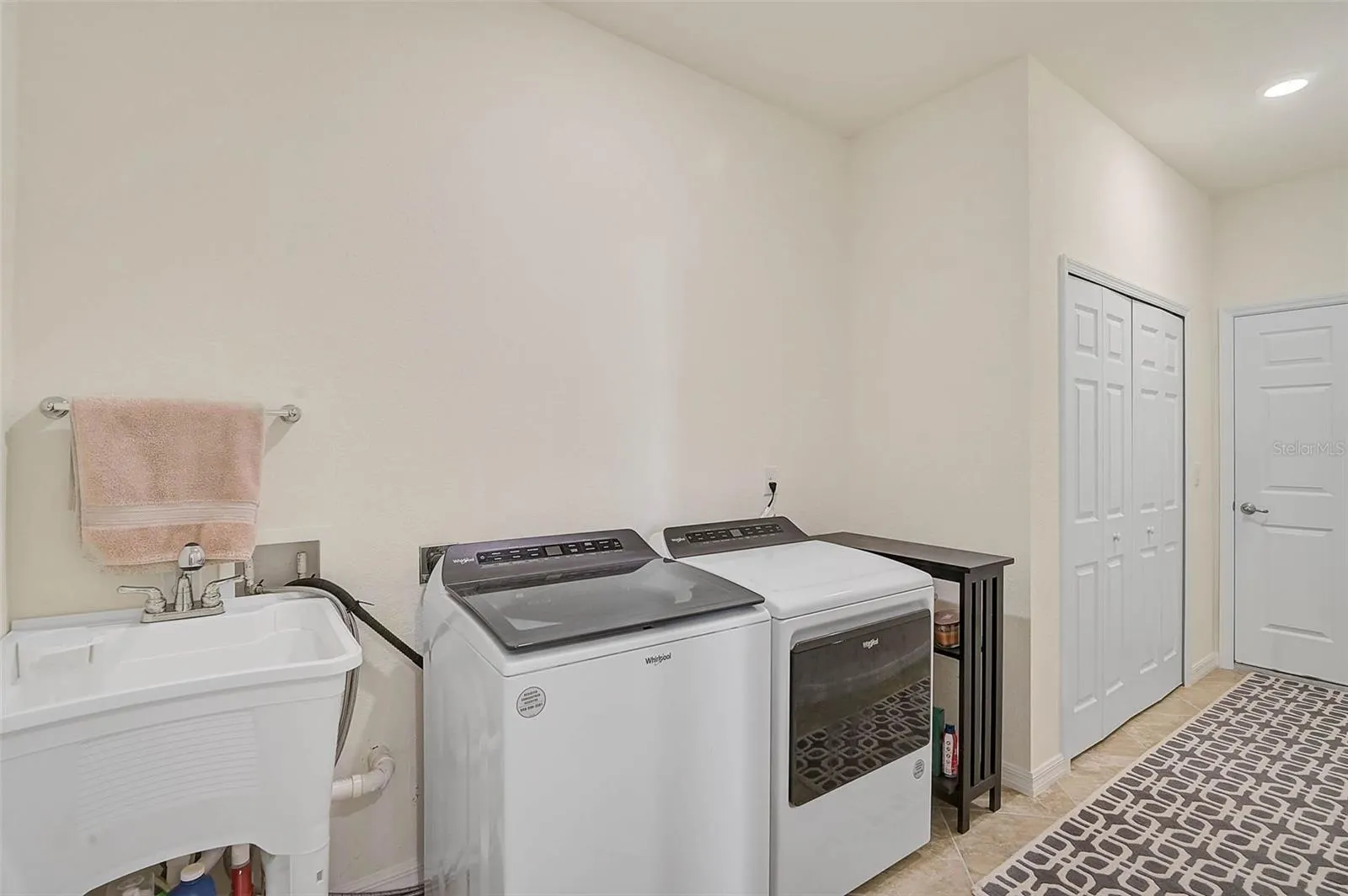 9900 HAZE DR