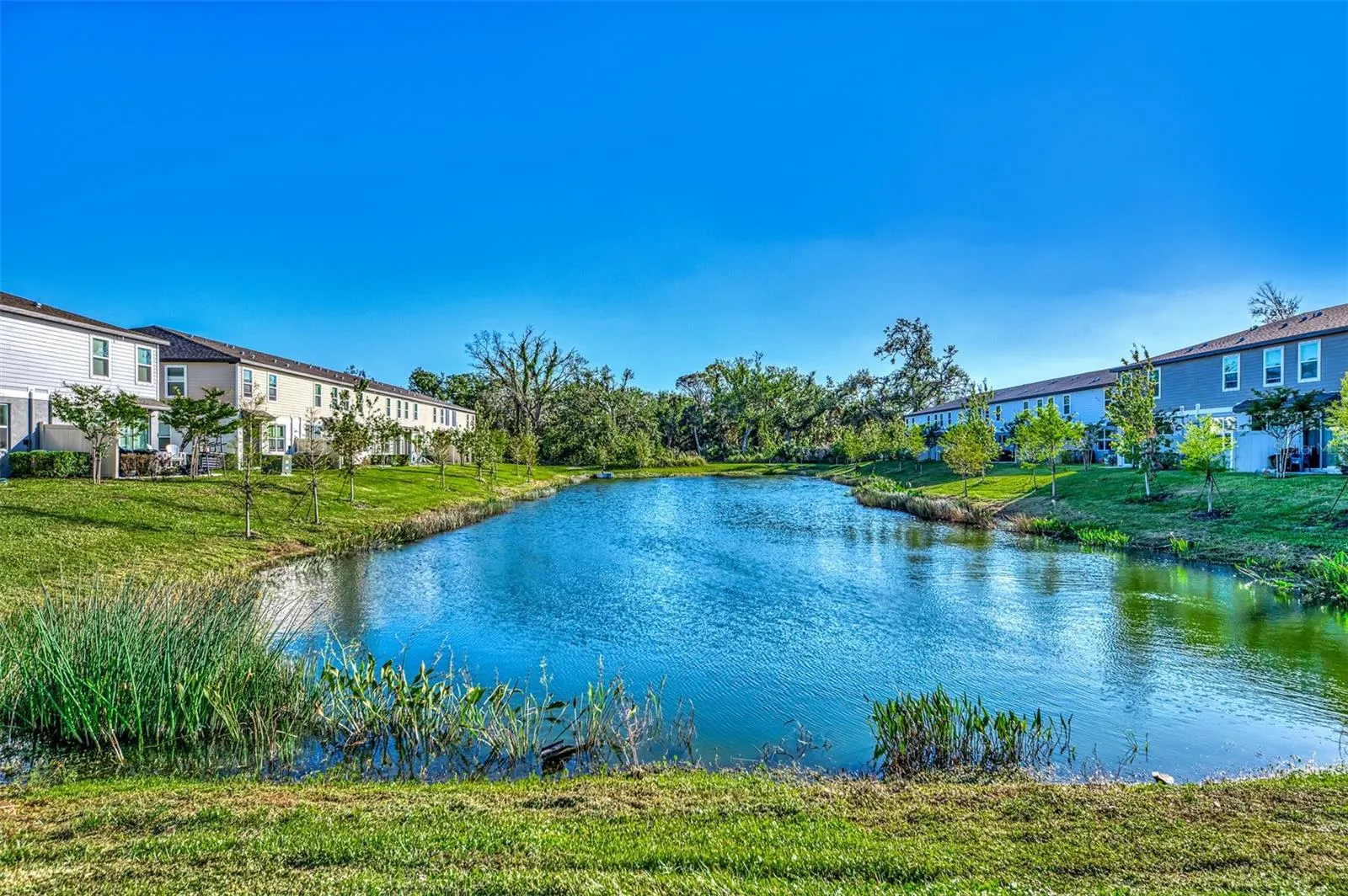 5860 OCEAN ISLE DR