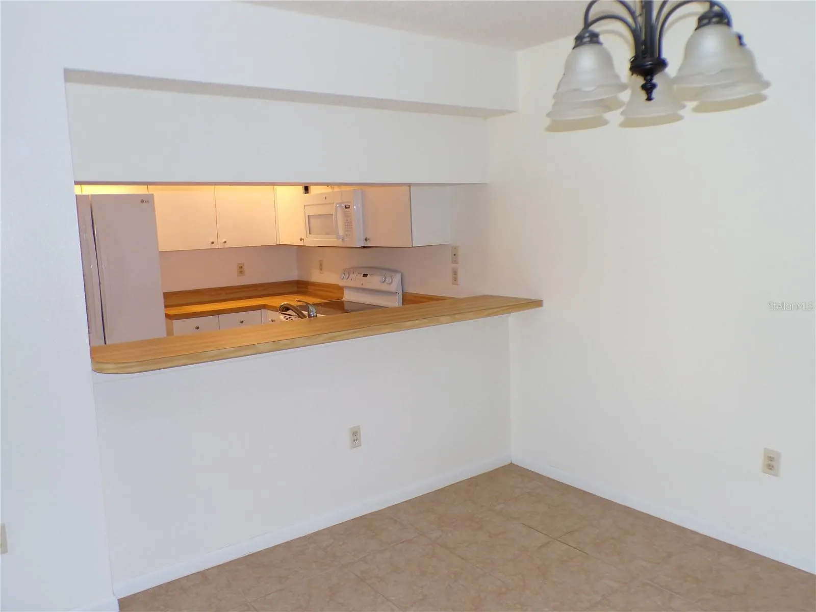 638 BIRD BAY DR E #212, #212