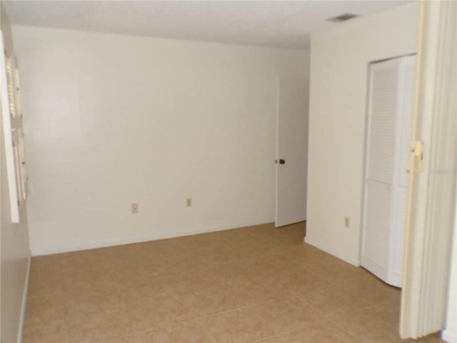 638 BIRD BAY DR E #212, #212