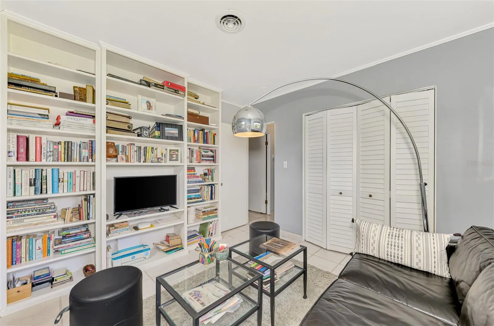 112 FIELD AVENUE EAST