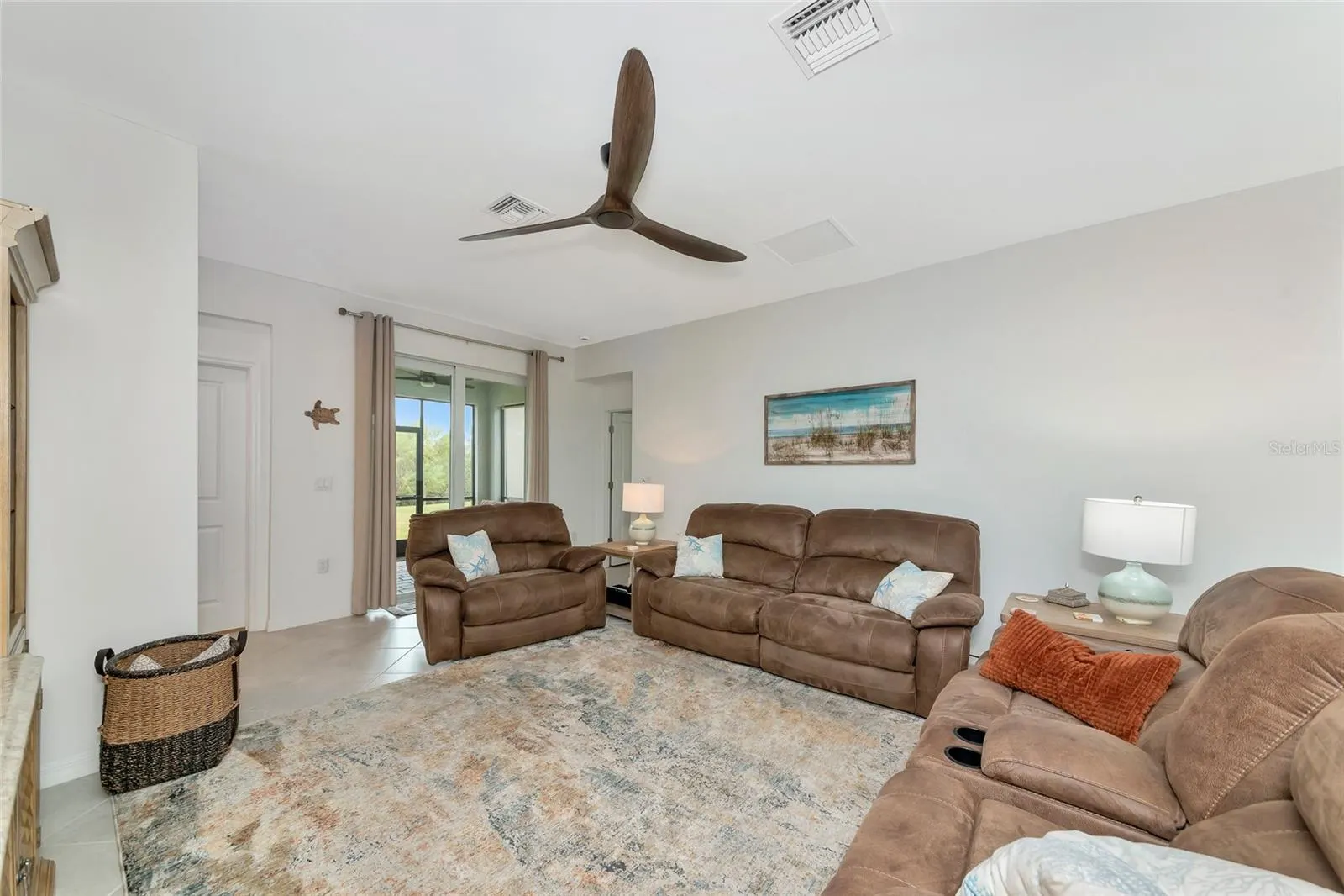 11375 BURGUNDY DR