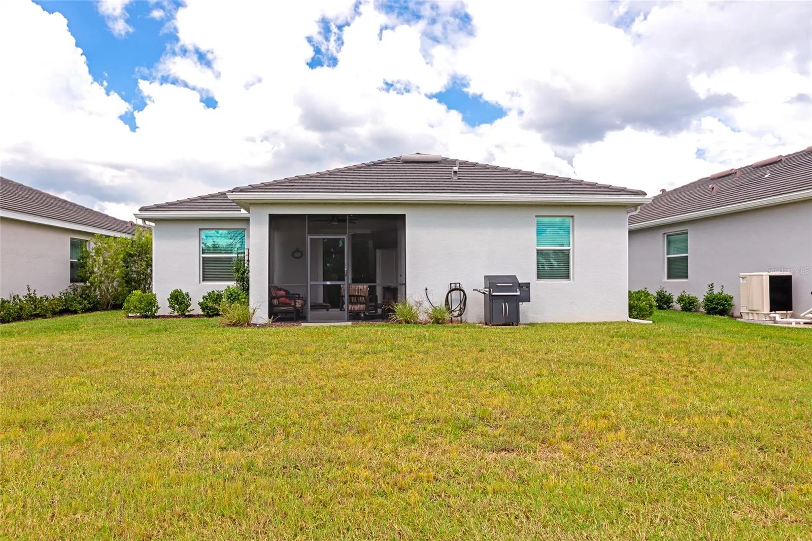 11375 BURGUNDY DR