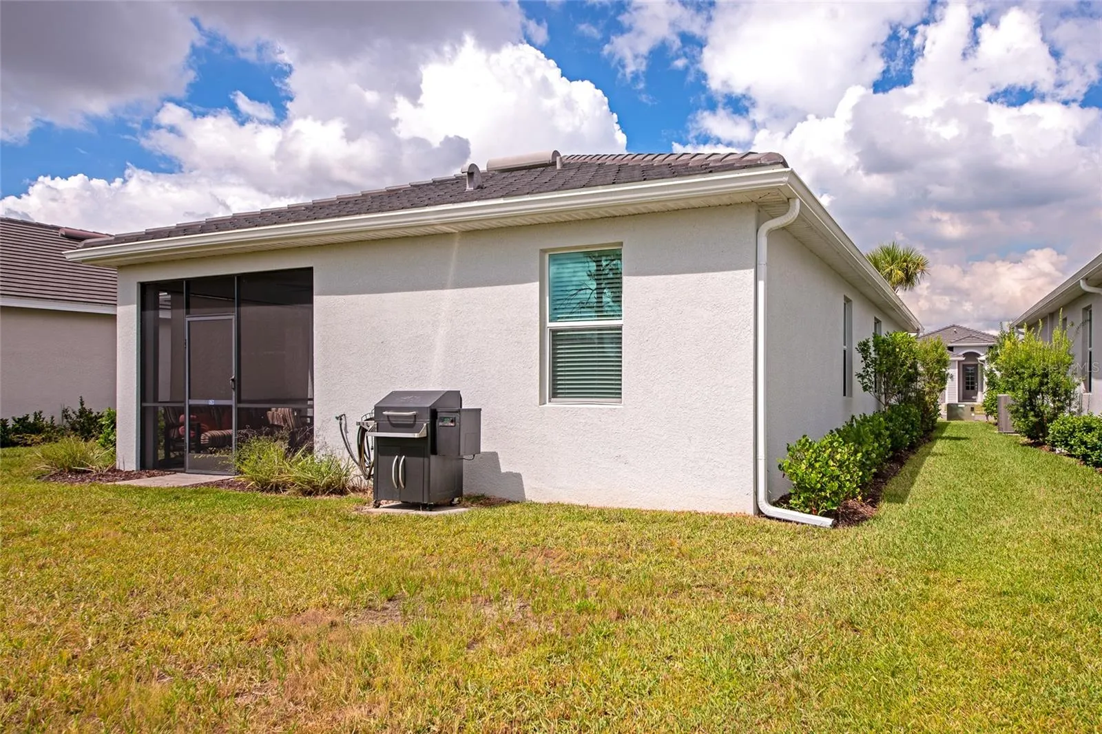 11375 BURGUNDY DR