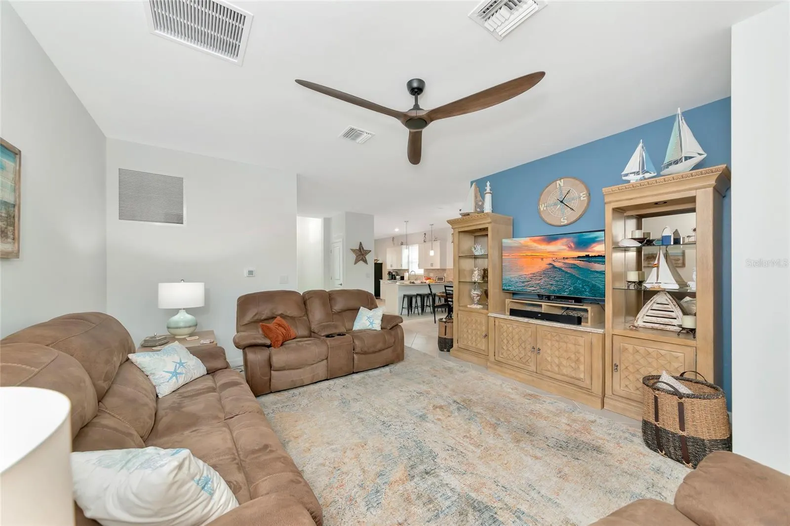 11375 BURGUNDY DR