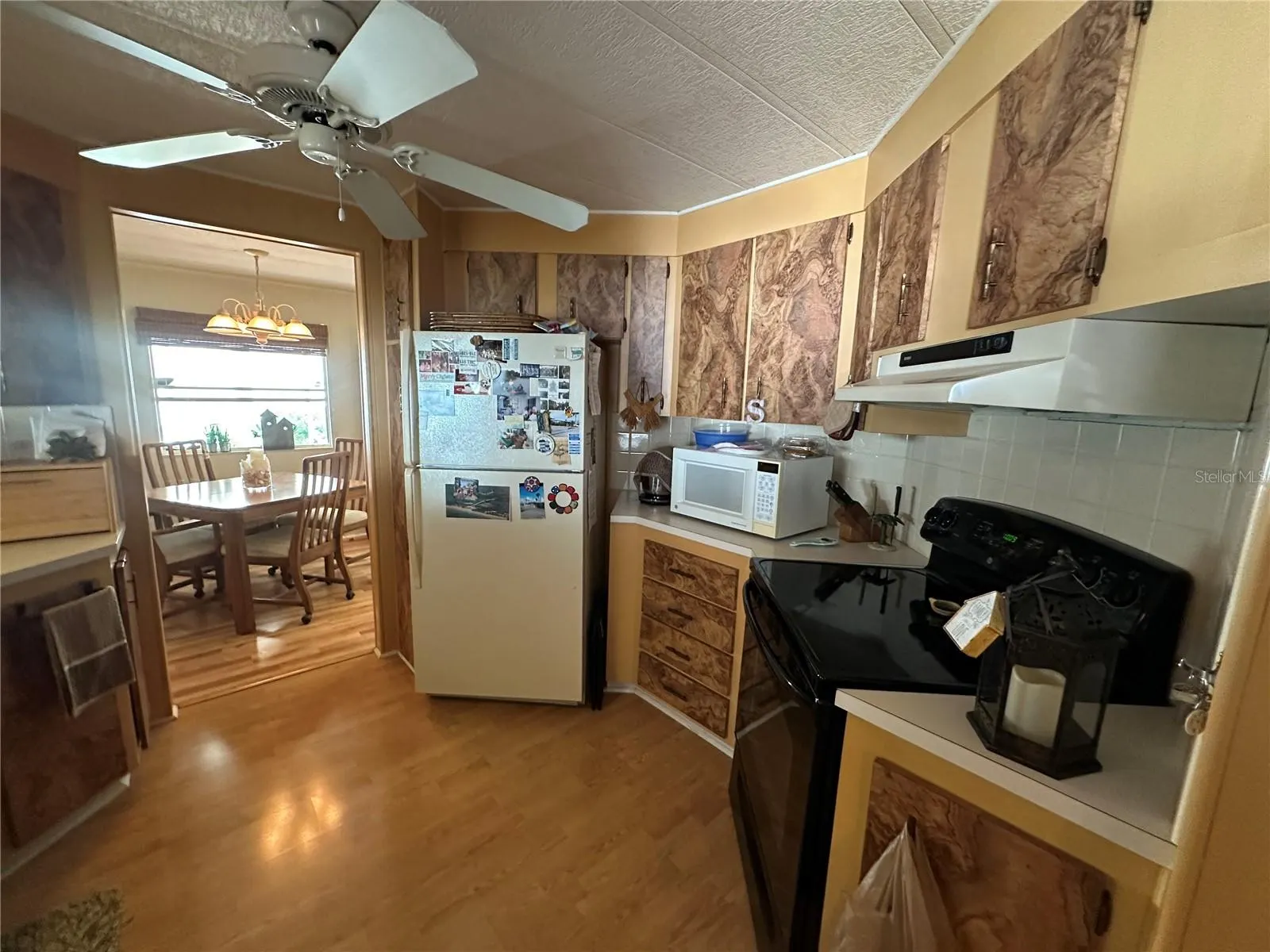 5800 FORSYTHIA RD