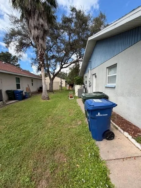 280 DRAKE RD