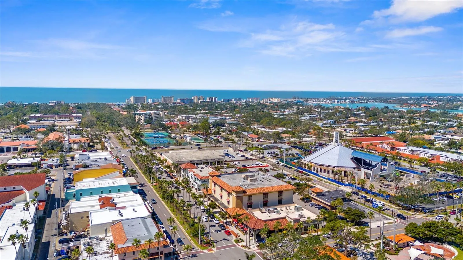 1211 CAPRI ISLES BLVD #140, #140