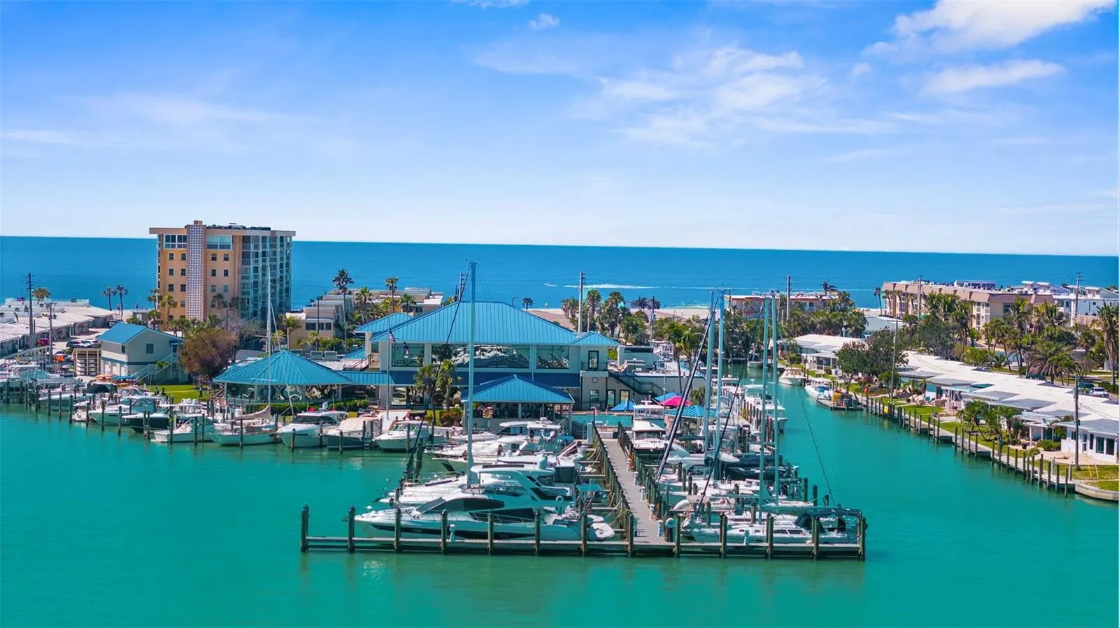 1211 CAPRI ISLES BLVD #140, #140
