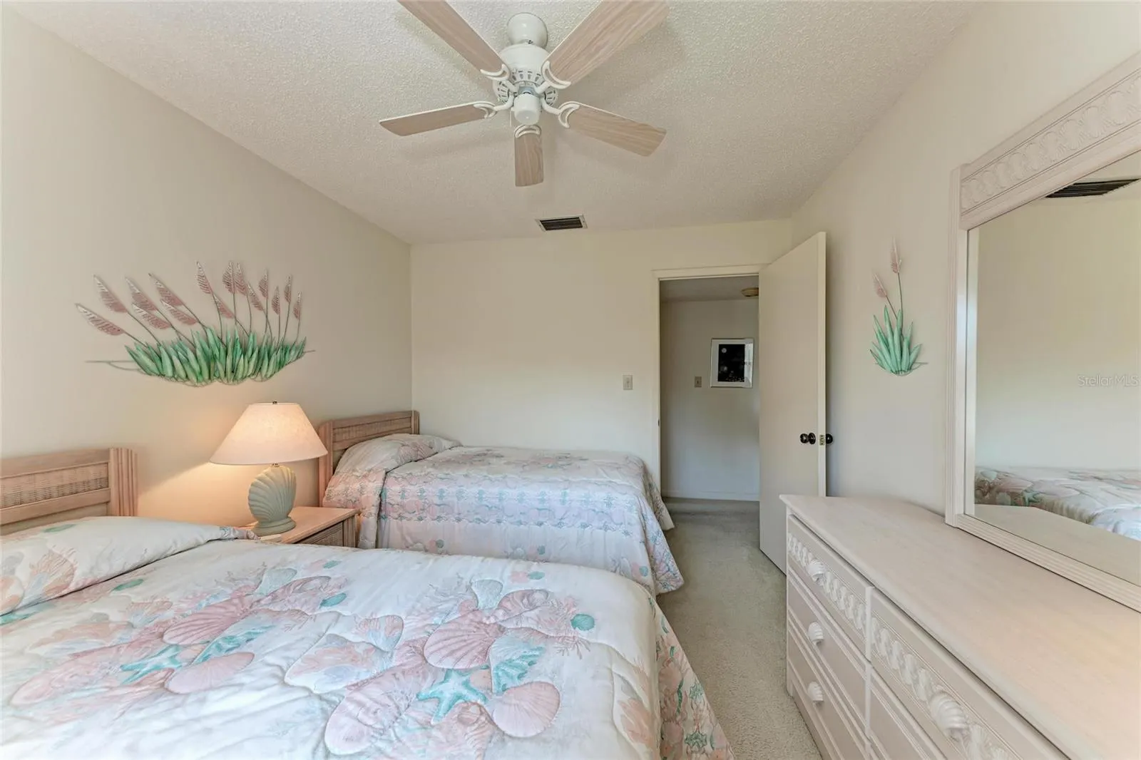 630 BIRD BAY DR E #208, #208