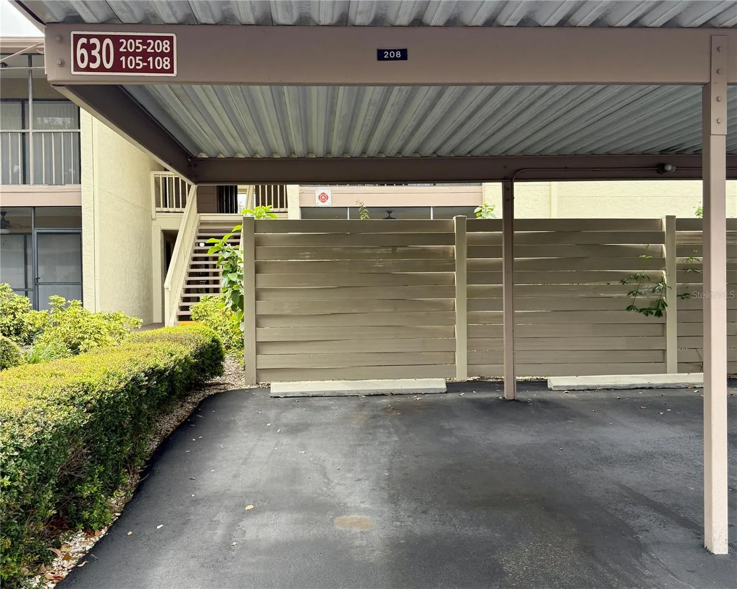 630 BIRD BAY DR E #208, #208