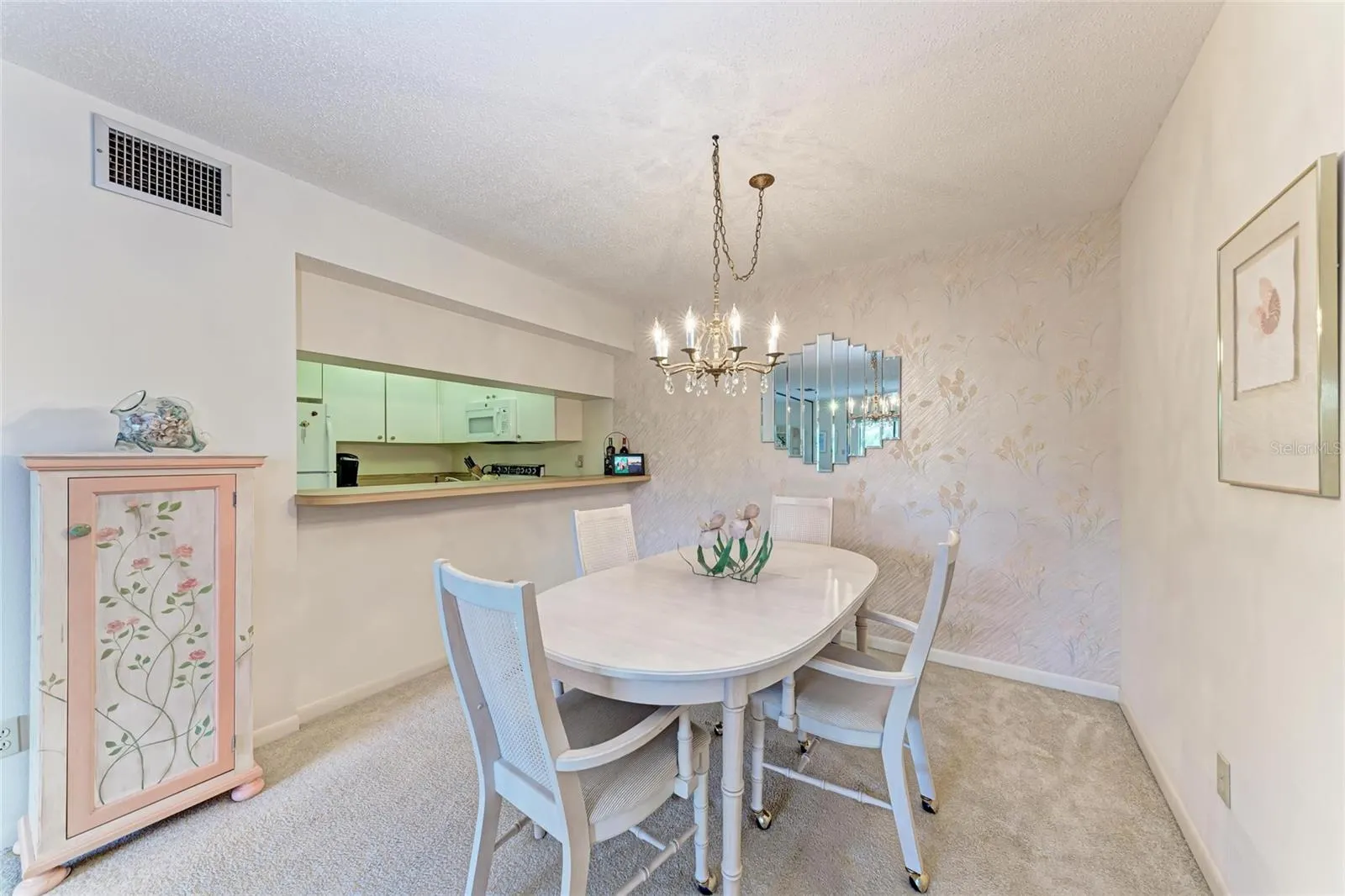 630 BIRD BAY DR E #208, #208