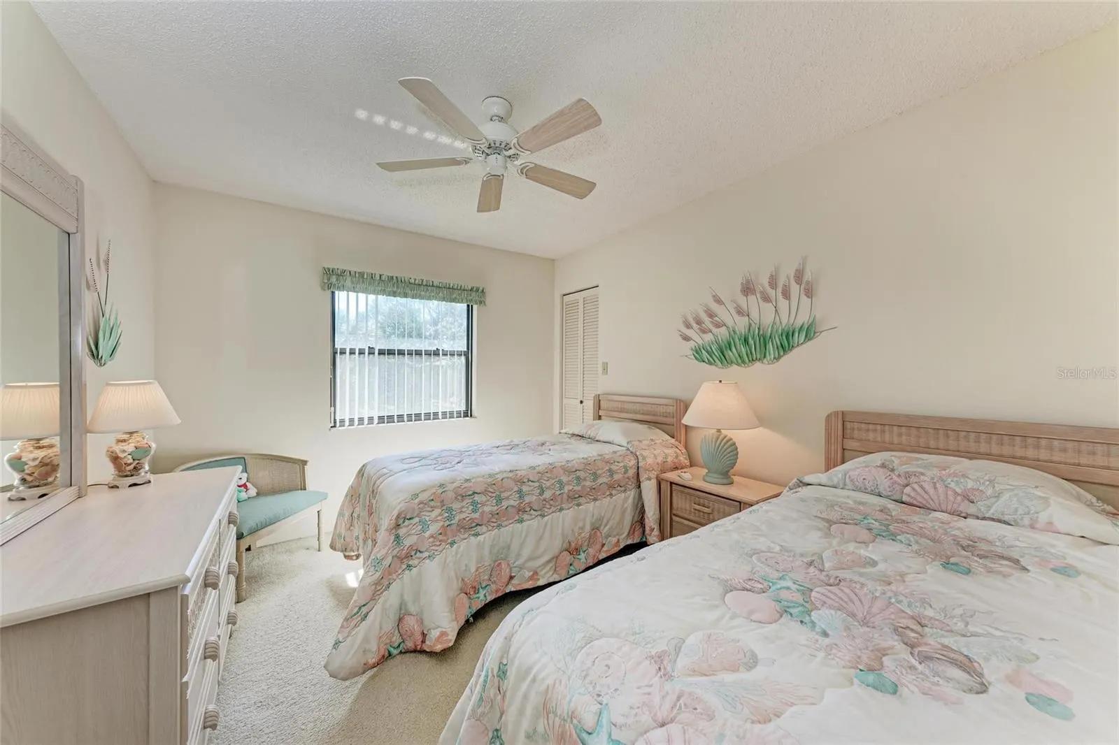 630 BIRD BAY DR E #208, #208
