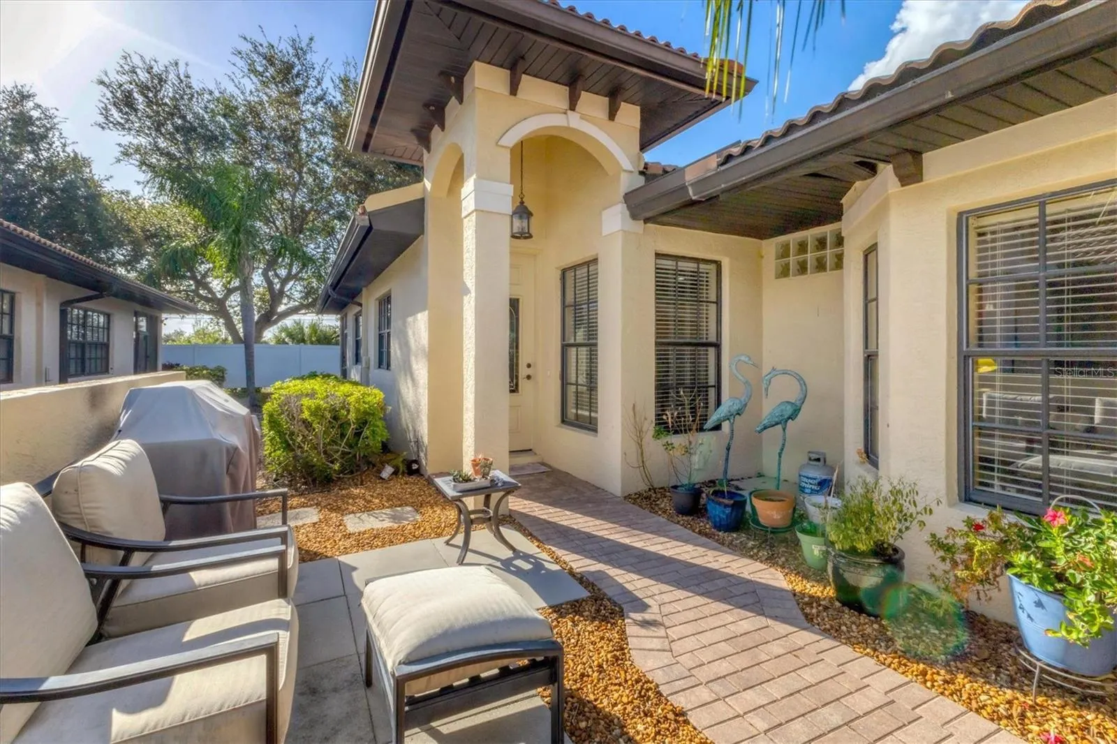 122 PRESERVE PL