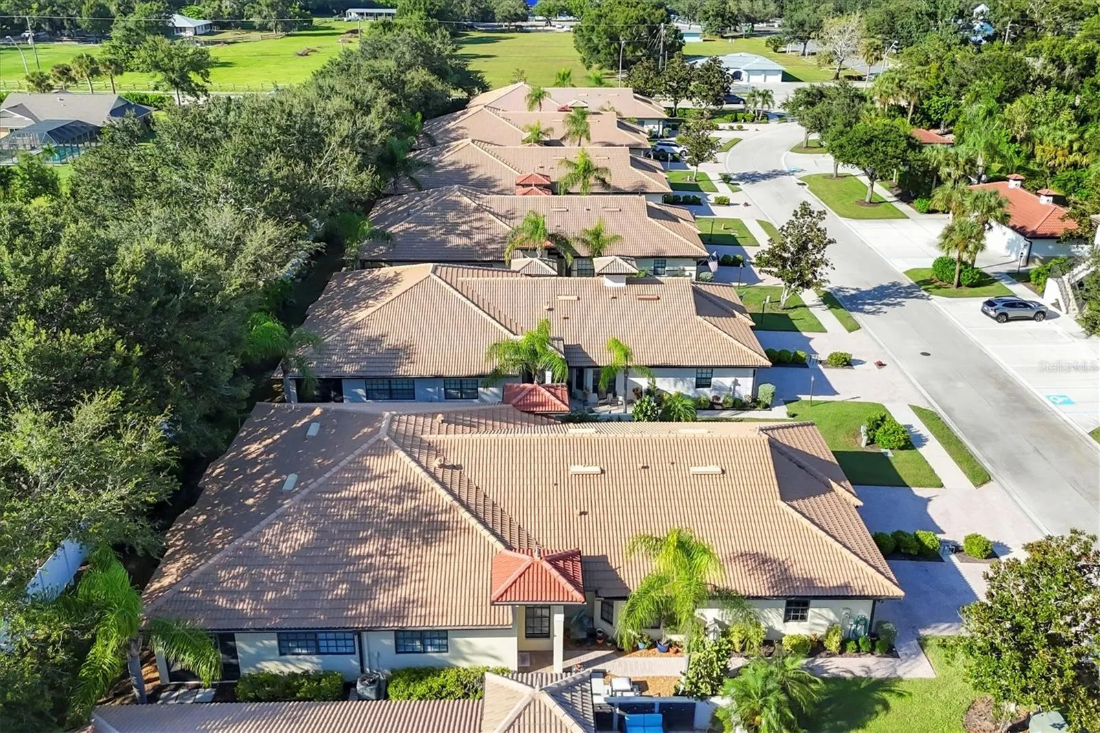 122 PRESERVE PL