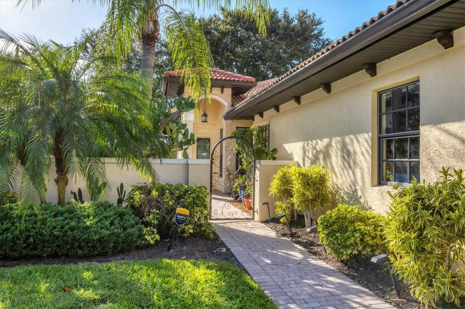 122 PRESERVE PL