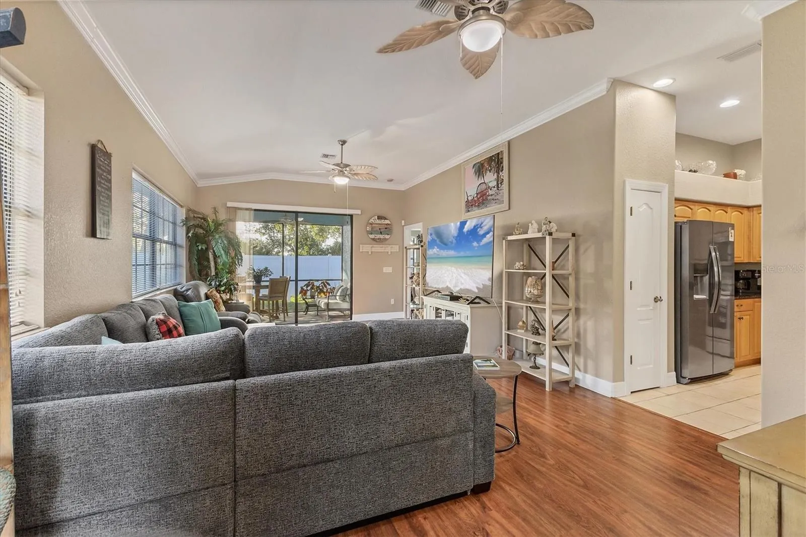 122 PRESERVE PL