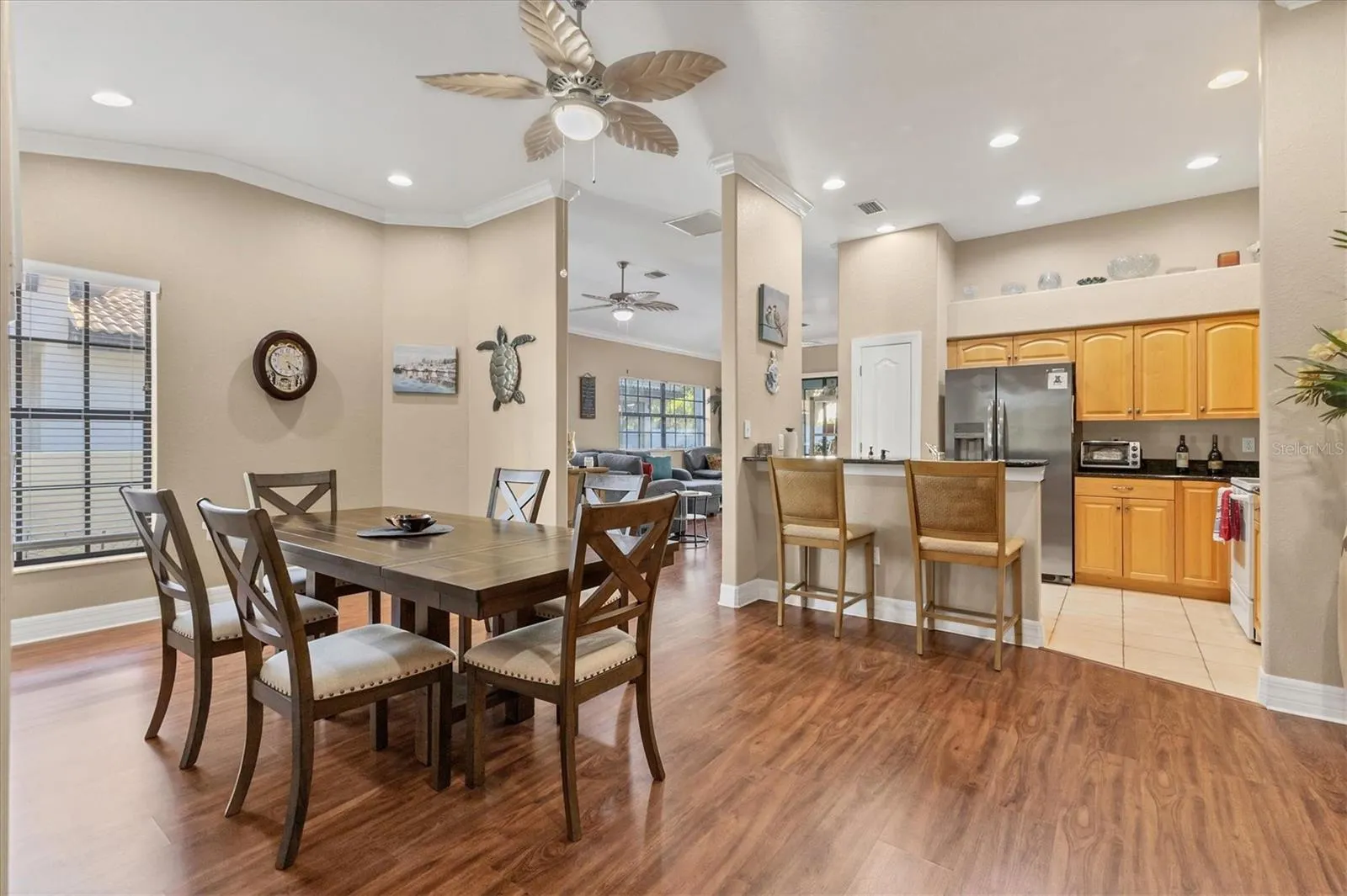 122 PRESERVE PL
