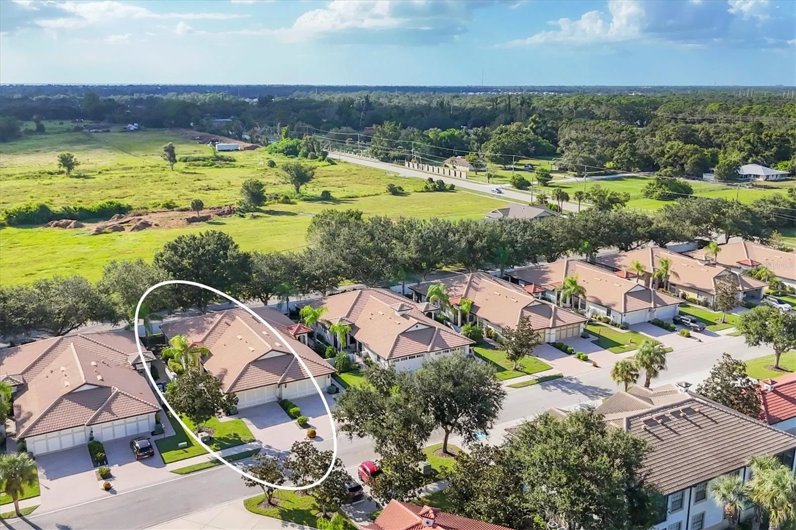 122 PRESERVE PL