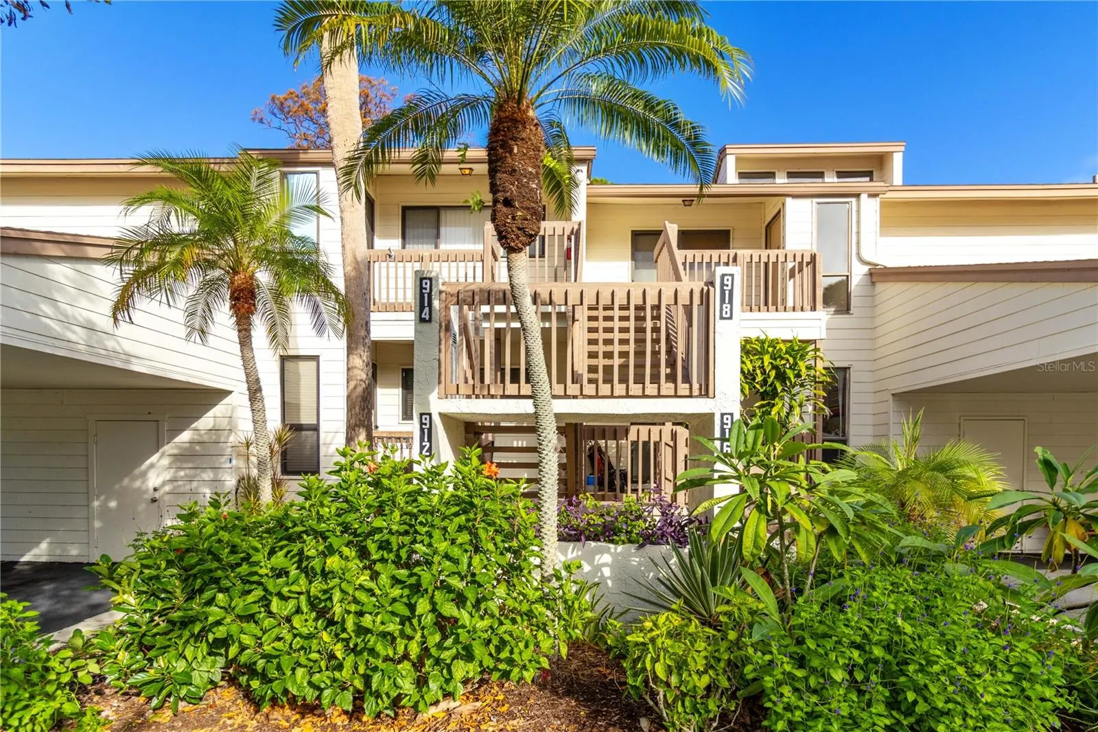 914 BIRD BAY WAY #220, #220