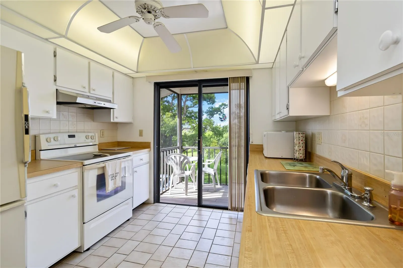 914 BIRD BAY WAY #220, #220