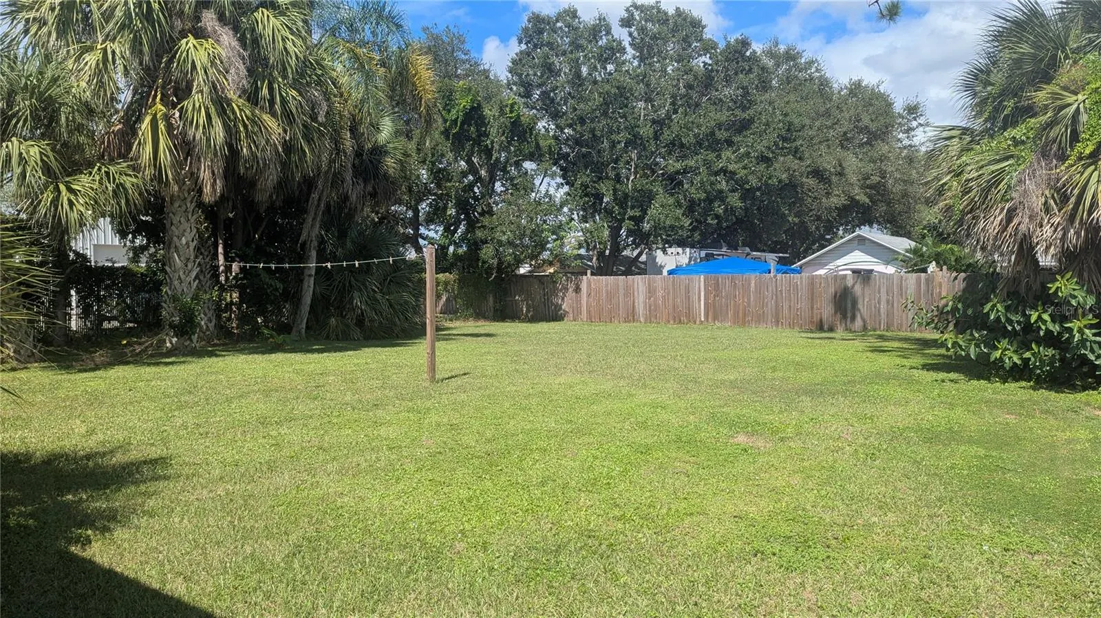 150 W FRAY ST