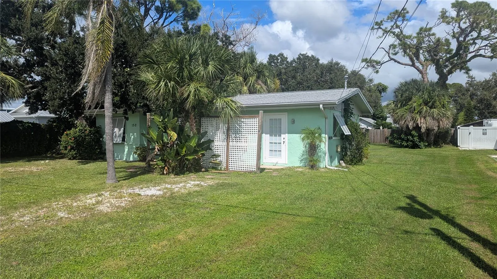 150 W FRAY ST