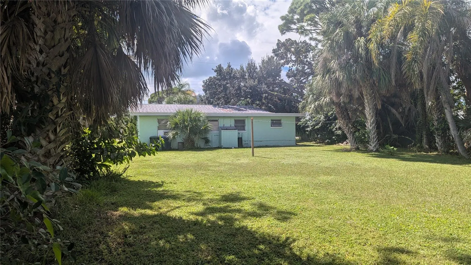 150 W FRAY ST