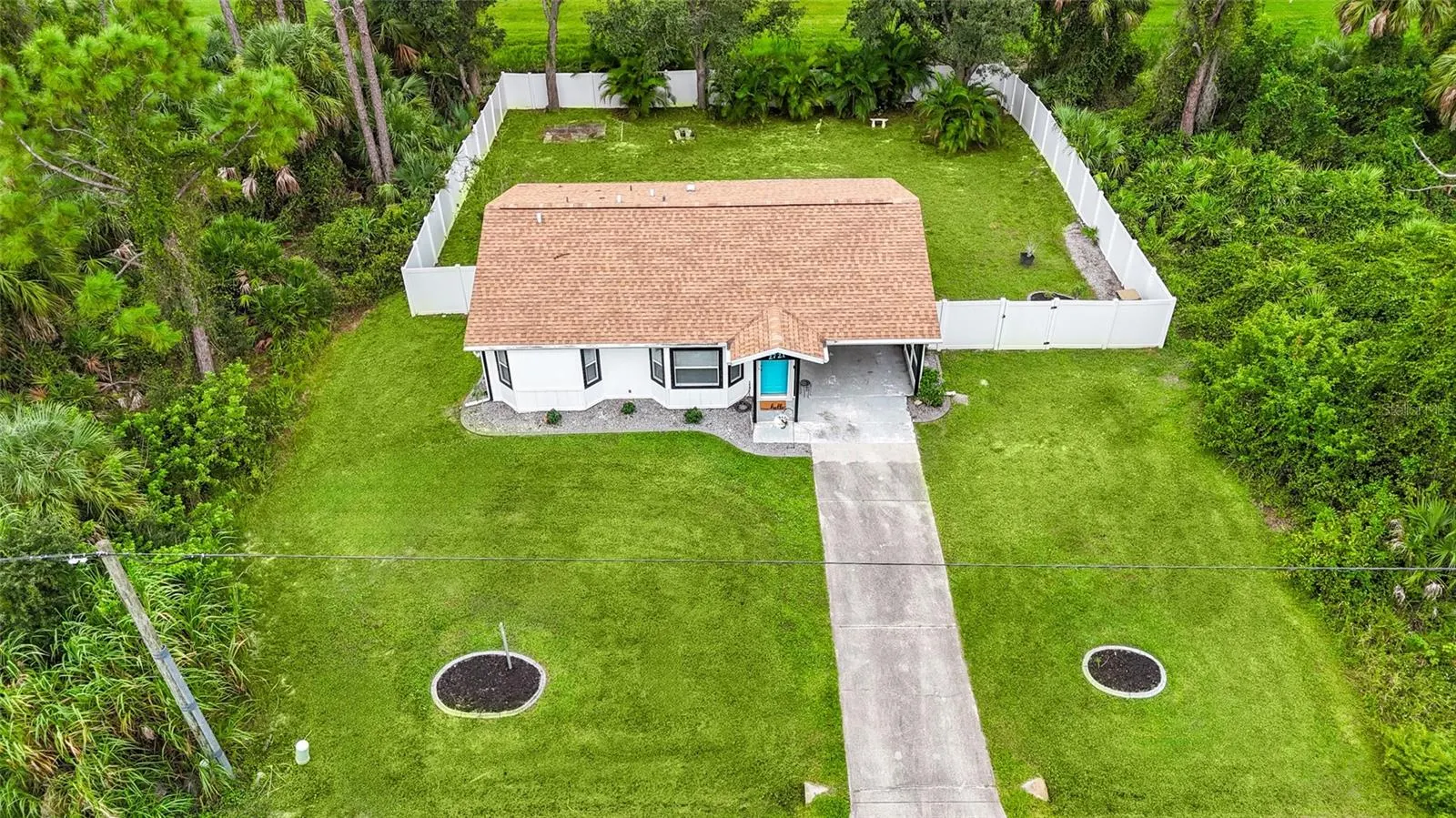 2721 COLONADE LN