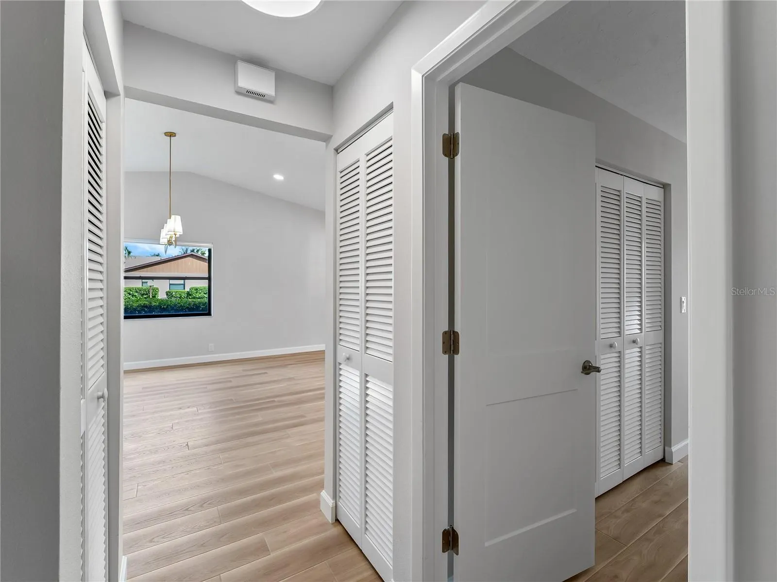 1711 CURRY AVE #82, #82