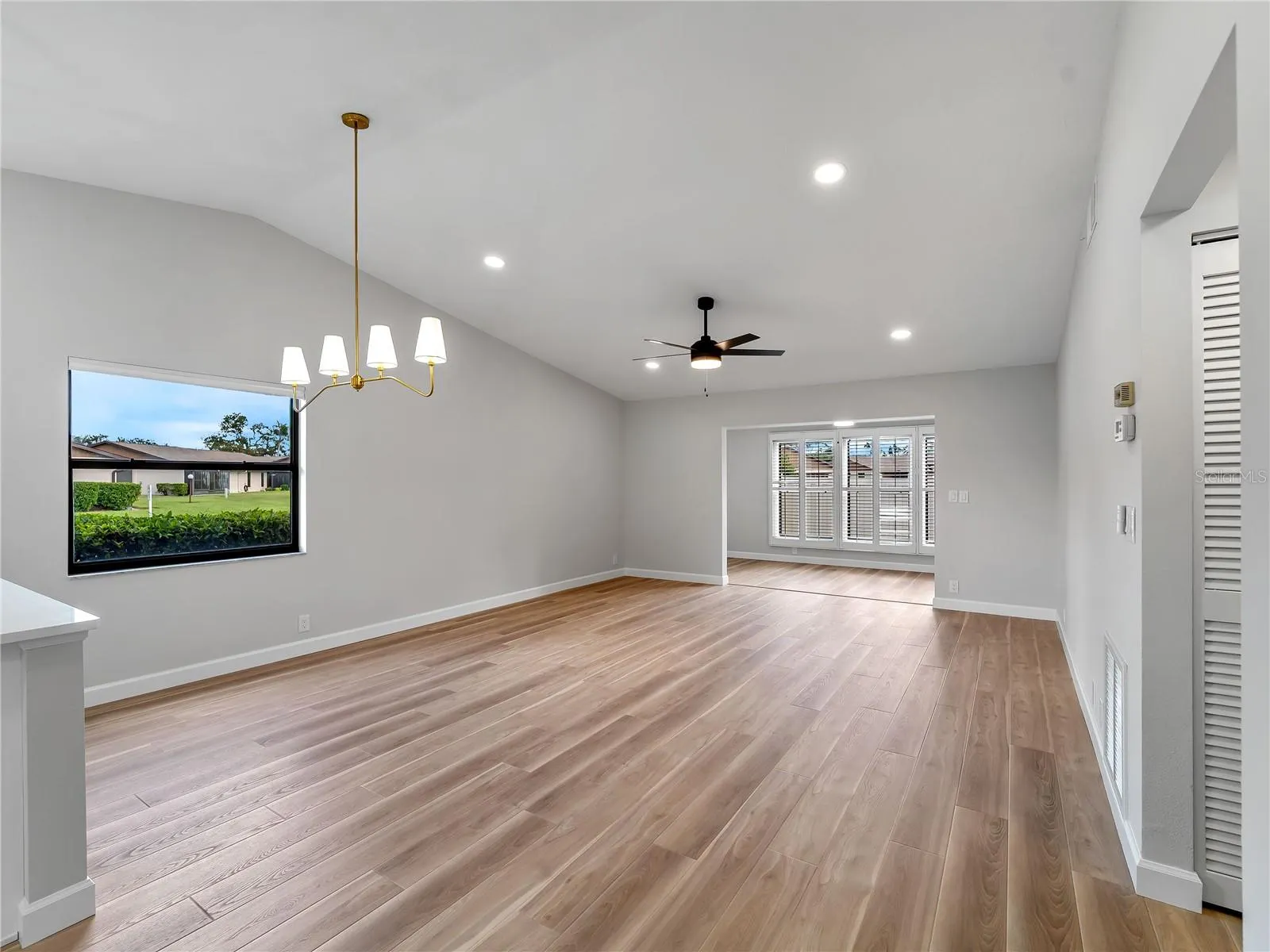 1711 CURRY AVE #82, #82