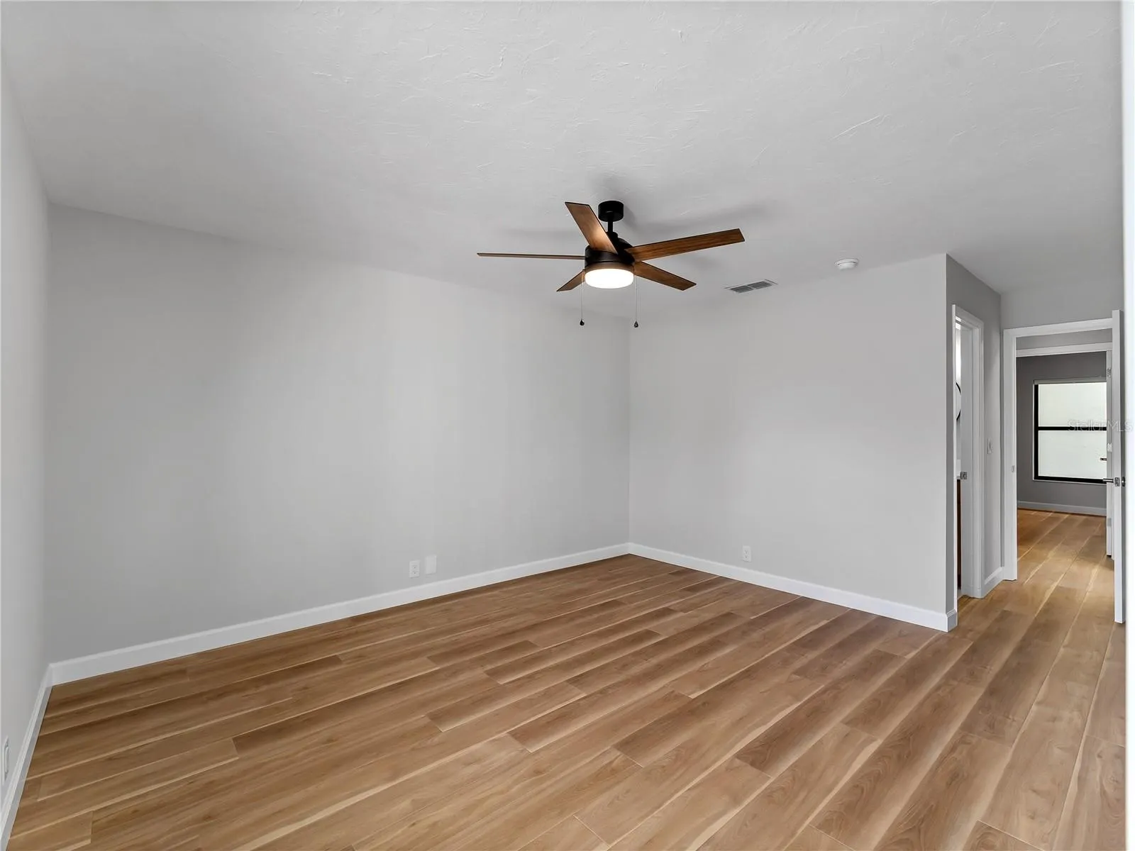 1711 CURRY AVE #82, #82