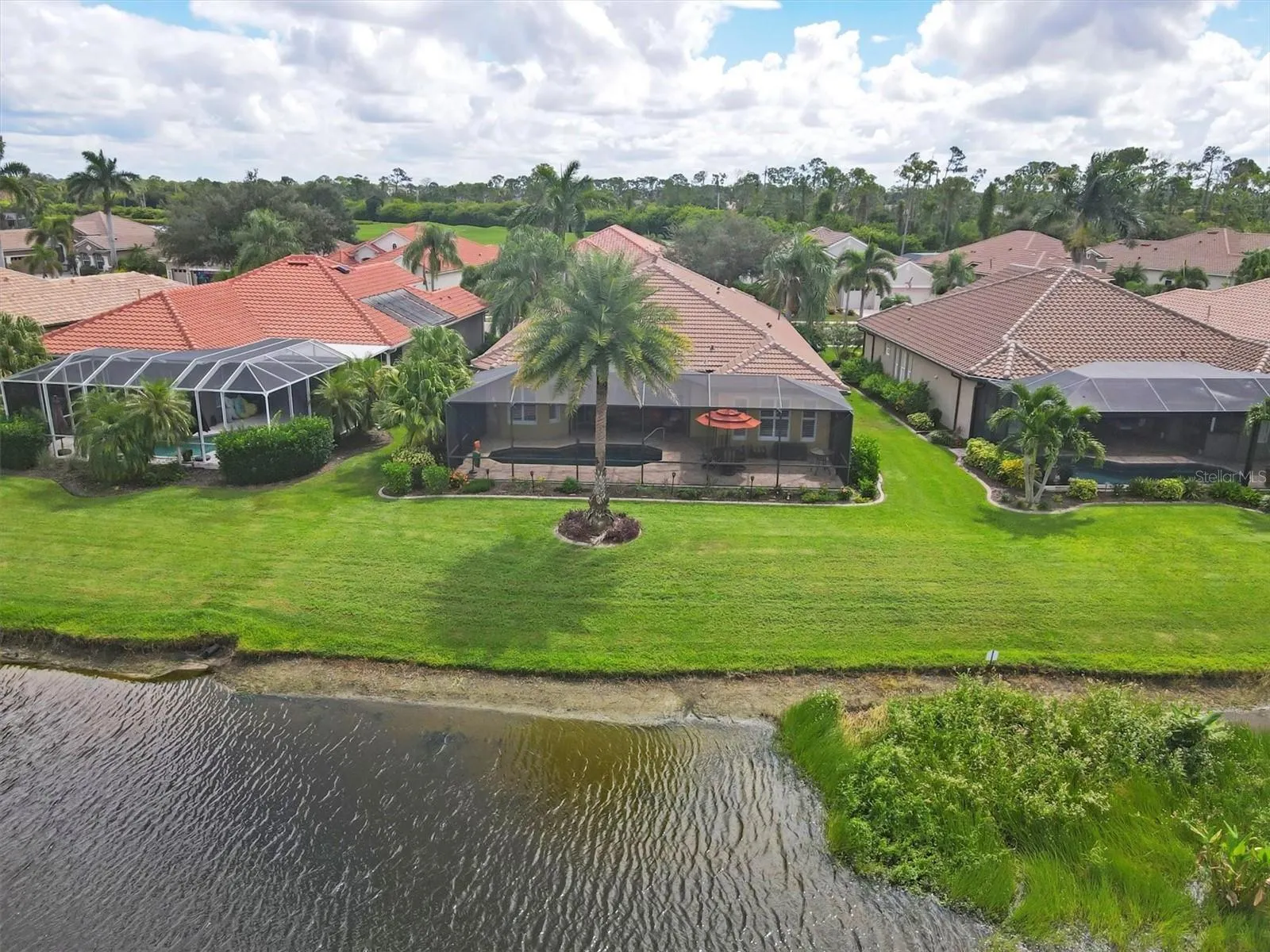 1051 CREEK NINE DR