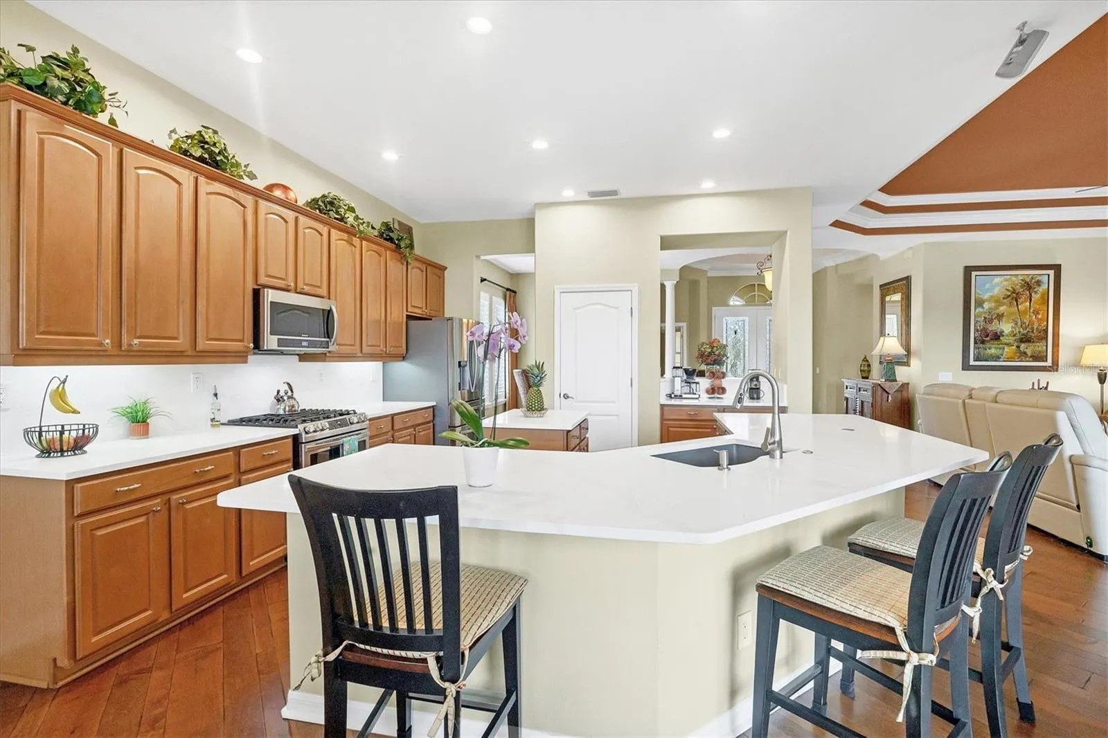 1051 CREEK NINE DR