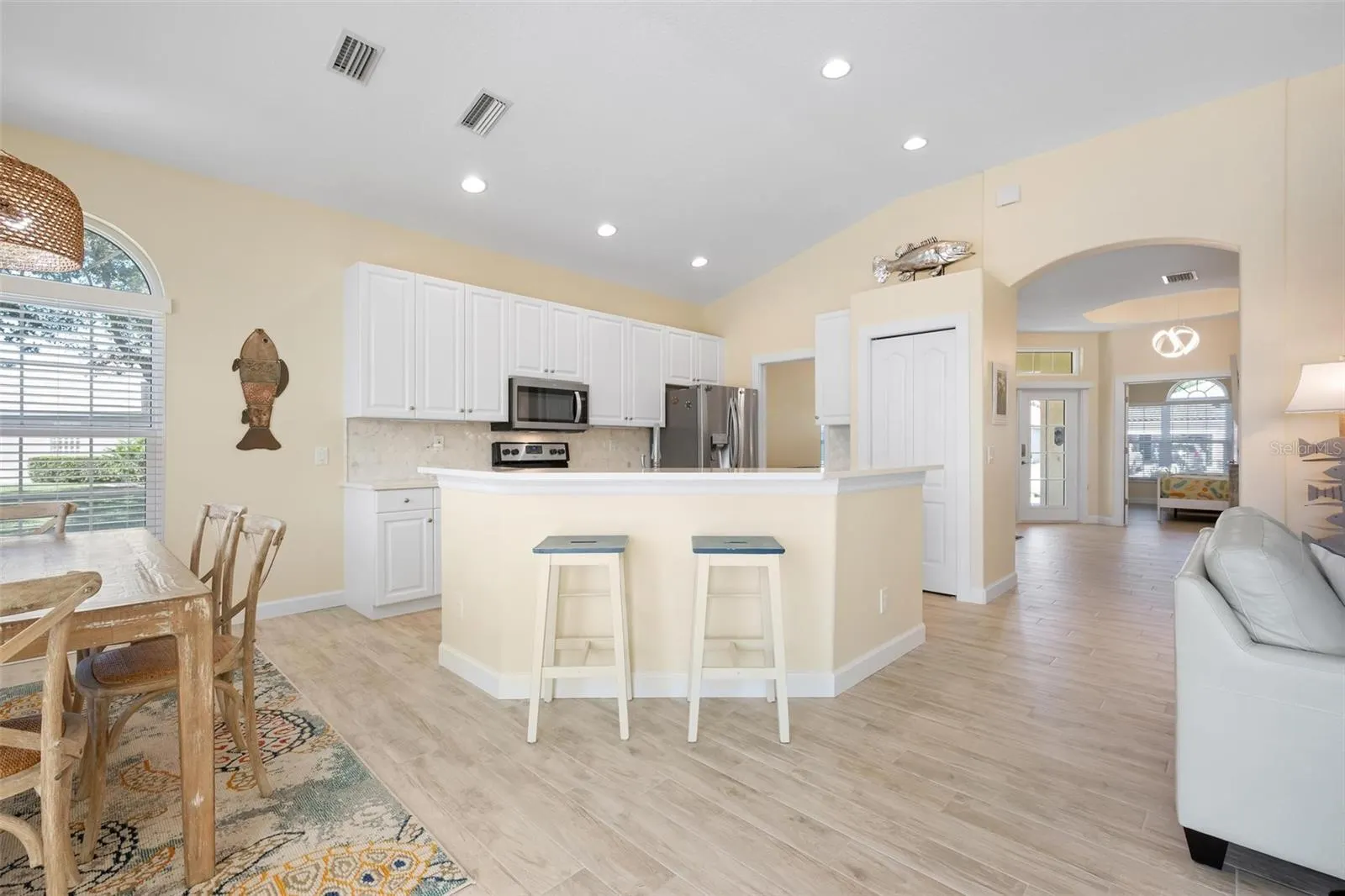 1502 SAN YSIDRO WAY