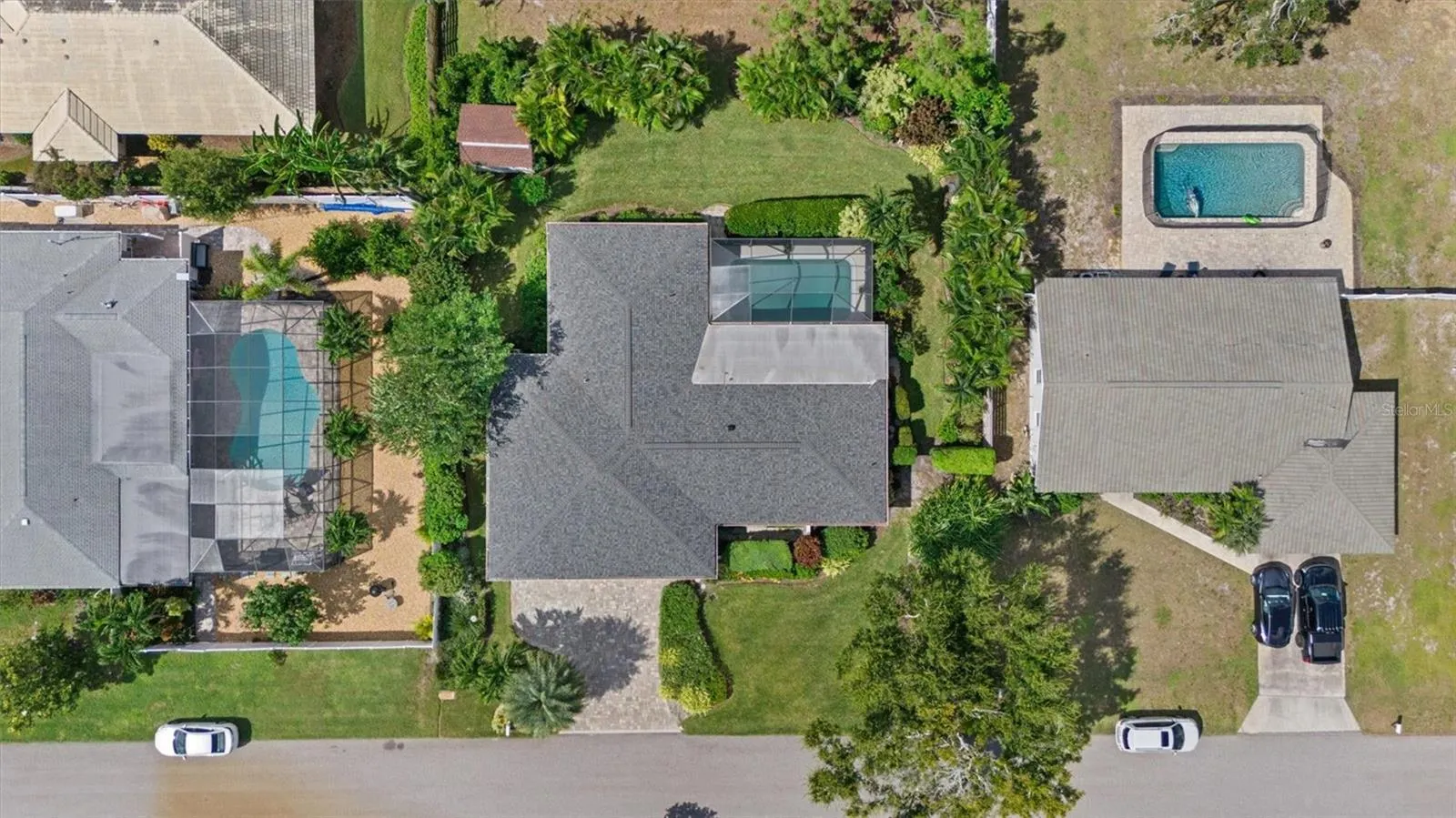 405 PARK BLVD N