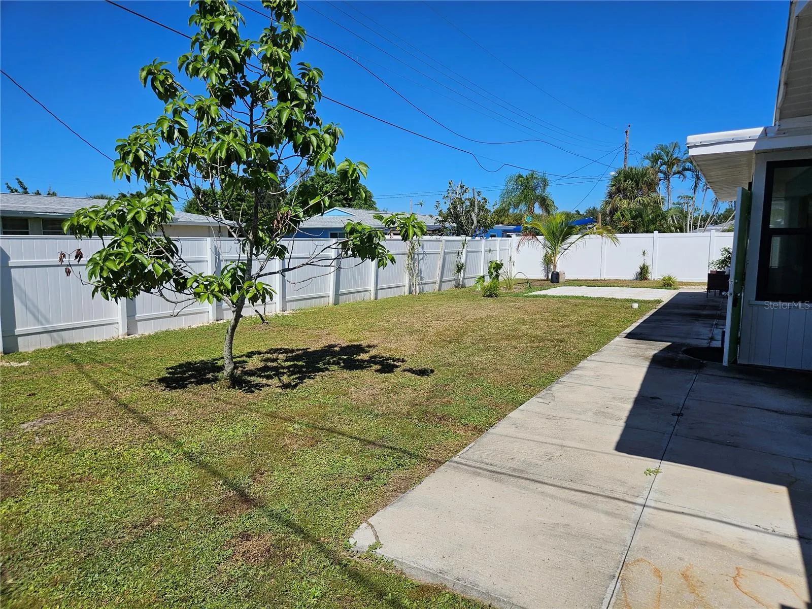 1500 GLENDALE RD