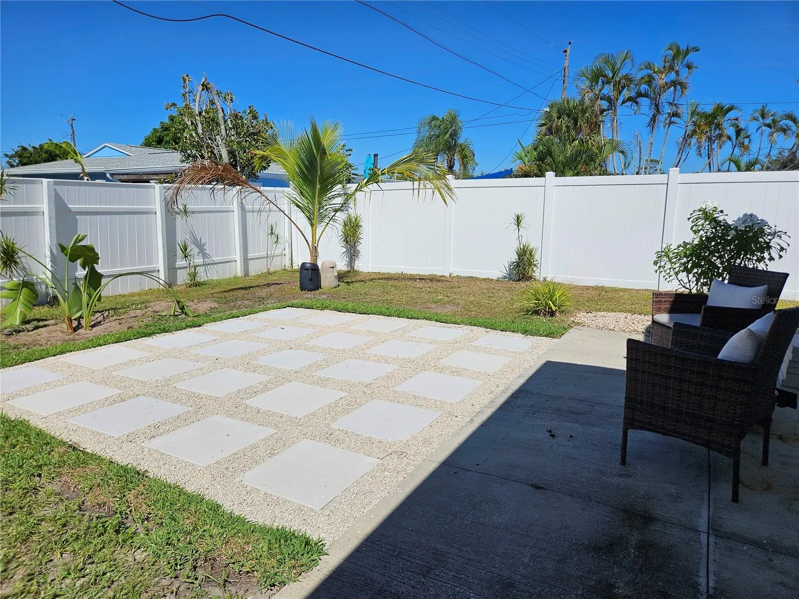 1500 GLENDALE RD