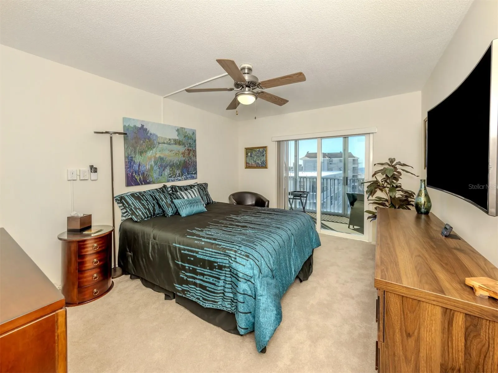 1150 TARPON CENTER DR #608 (6-H), #608 (6-H)