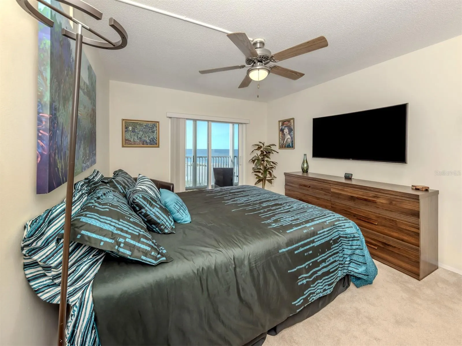 1150 TARPON CENTER DR #608 (6-H), #608 (6-H)