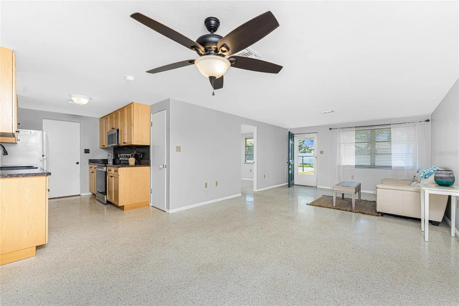3565 STERLING RD