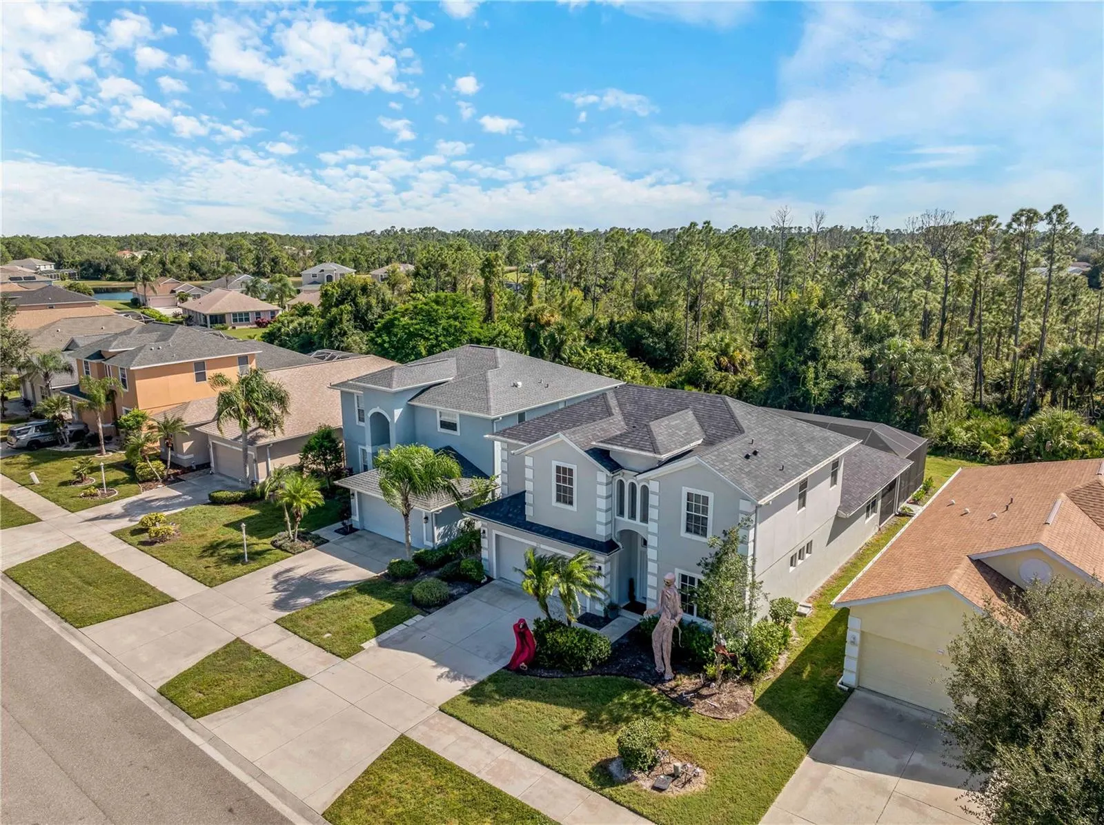 1812 SCARLETT AVE