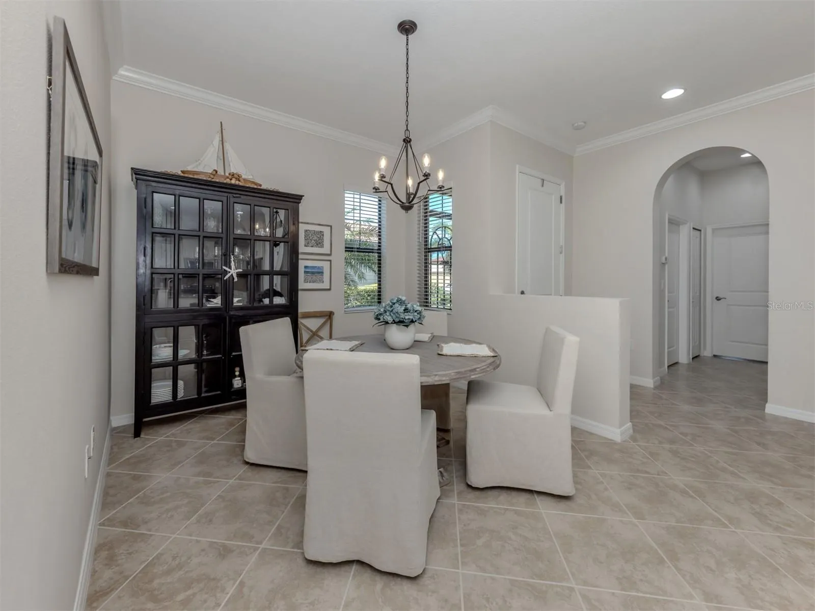 10489 CROOKED CREEK DR