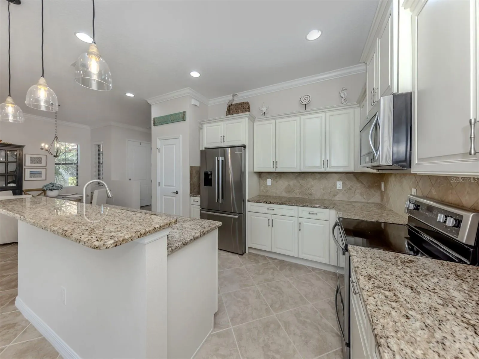10489 CROOKED CREEK DR