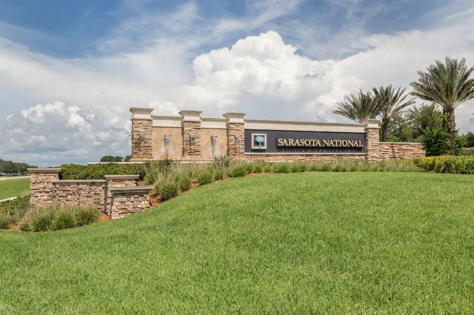 10489 CROOKED CREEK DR