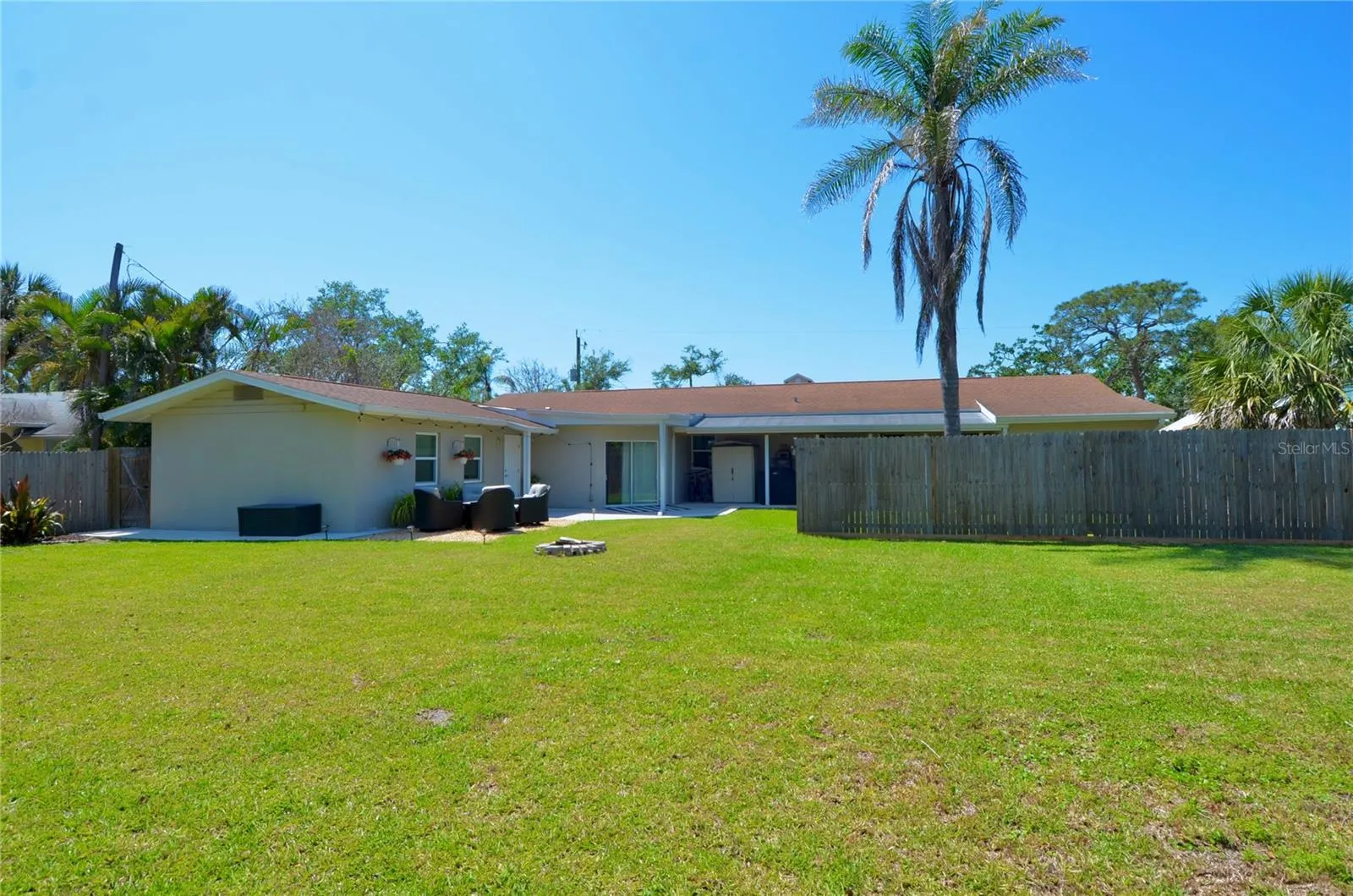 411 PAMETO RD #A, #A