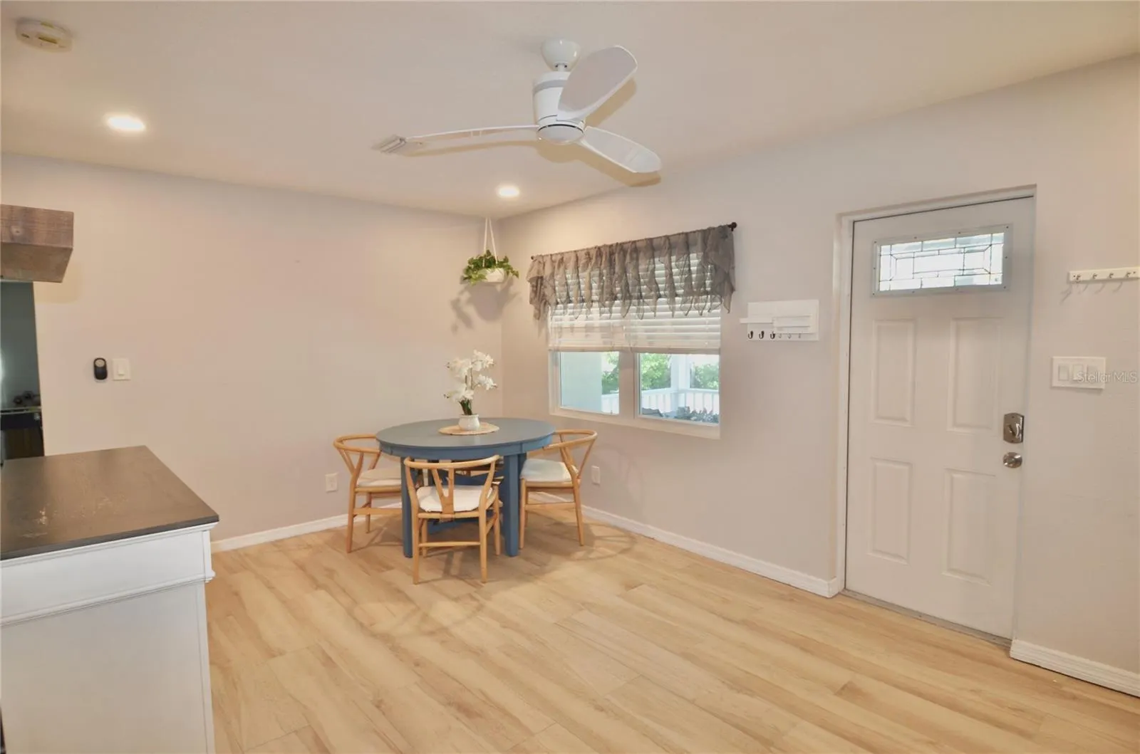411 PAMETO RD #A, #A