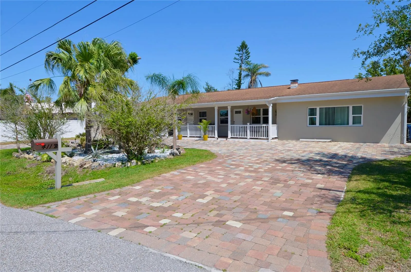 411 PAMETO RD #A, #A