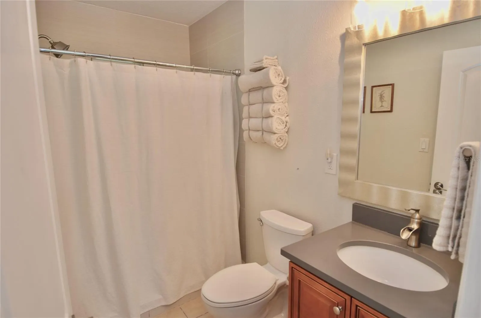 411 PAMETO RD #A, #A