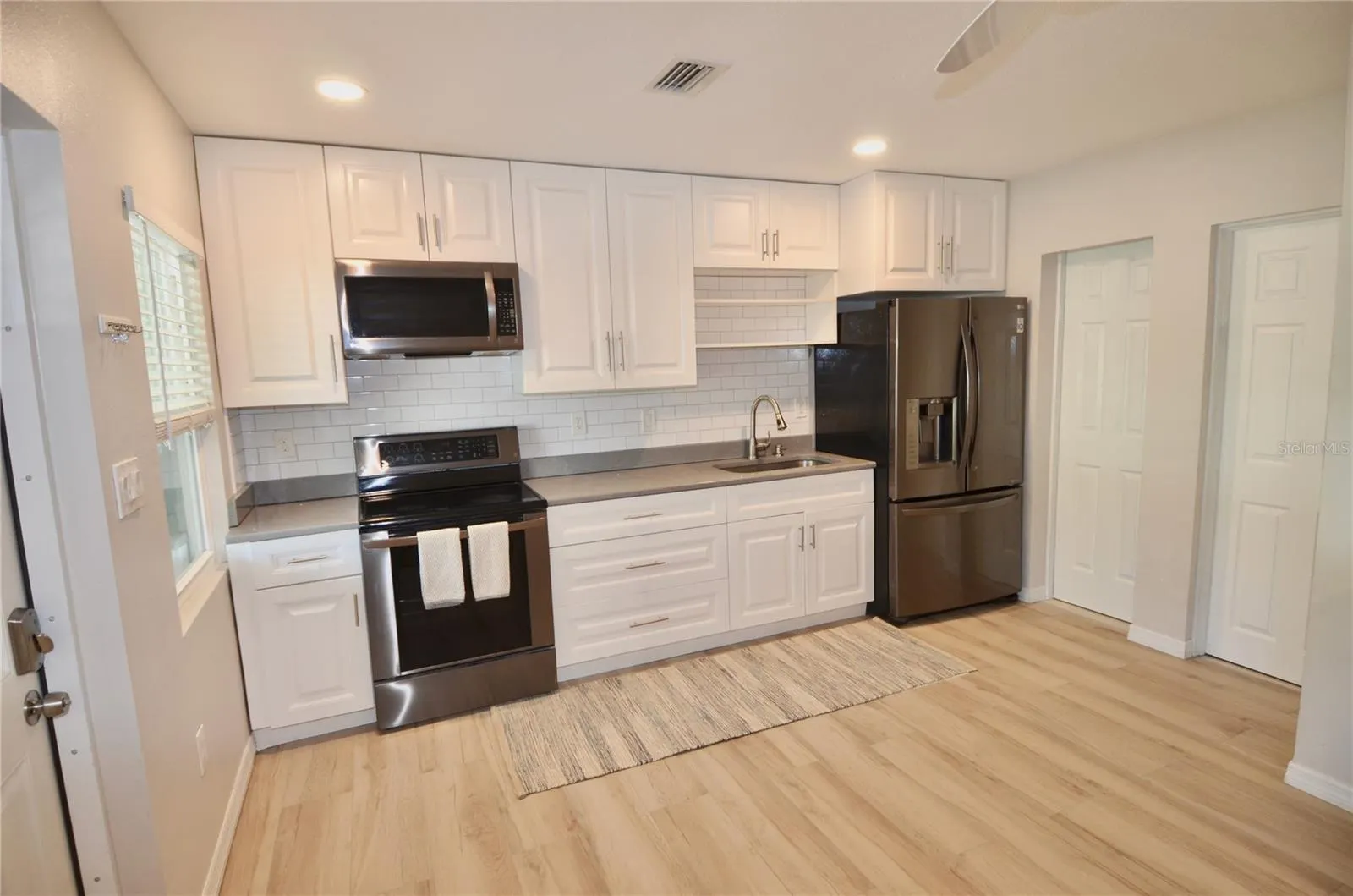 411 PAMETO RD #A, #A